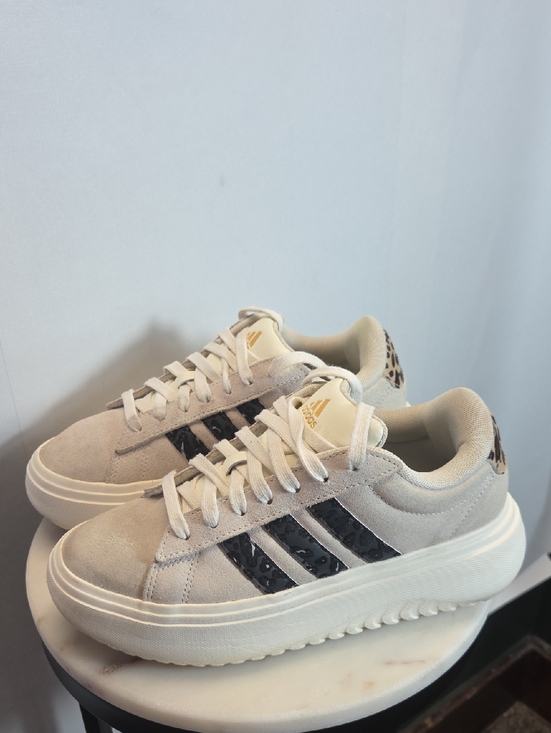 adidas Shoes - Adidas Grand Court Platform Cream Suede  Size 7
